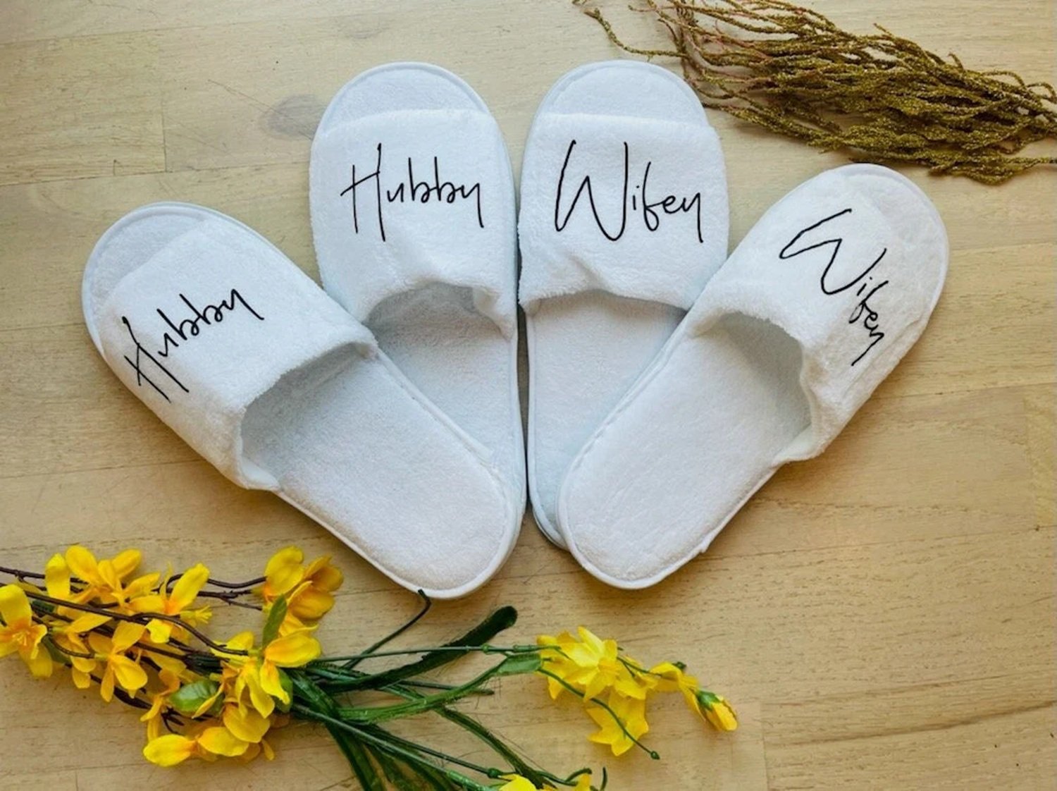 indoor slippers manufacturer